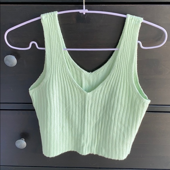 Top - Picture 1 of 2